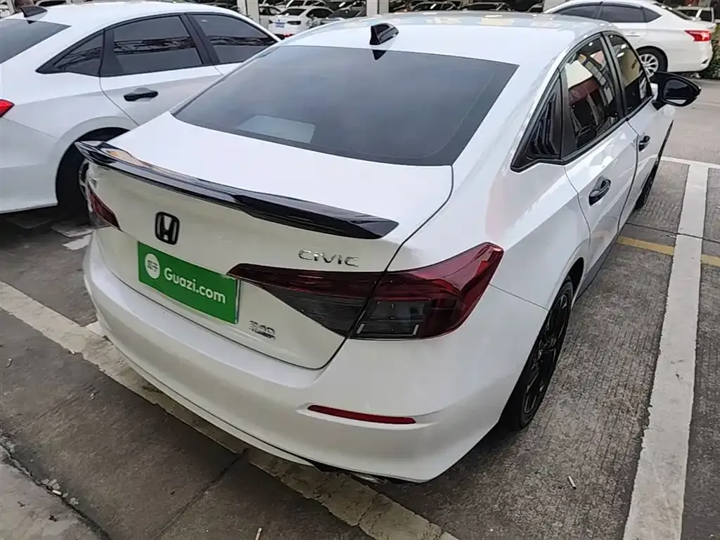 Honda Civic — фото 6