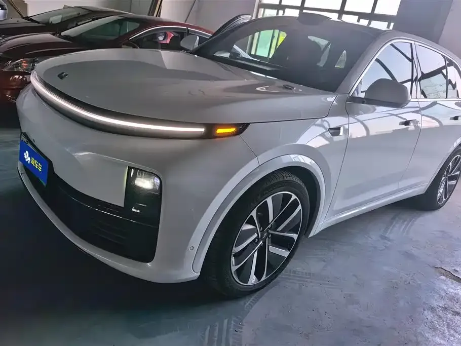 Li Auto L7