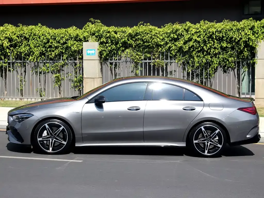 Mercedes-Benz CLA AMG — фото 10