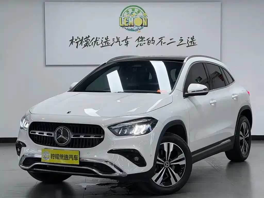 Mercedes-Benz GLA — фото 1
