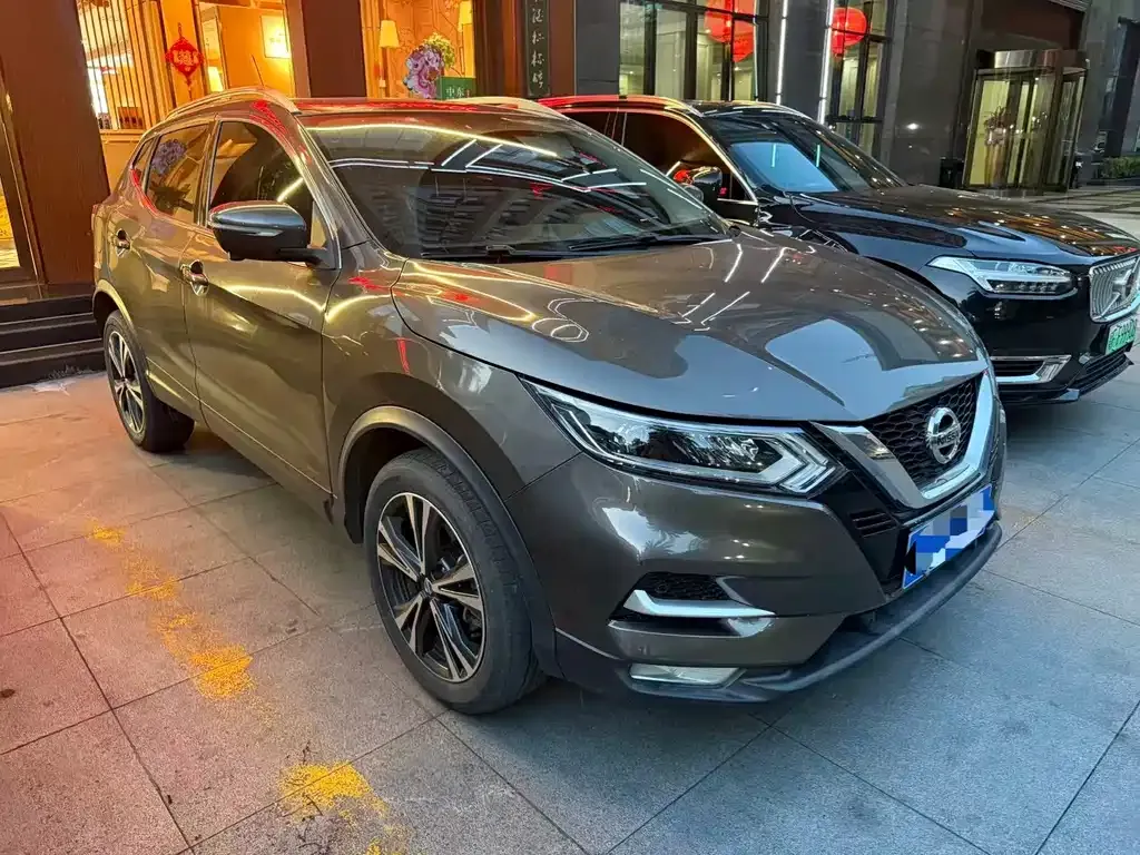 Nissan Qashqai — фото 7