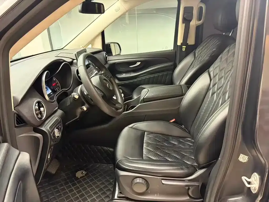 Mercedes-Benz V-Class 2021 из CN, фото 7