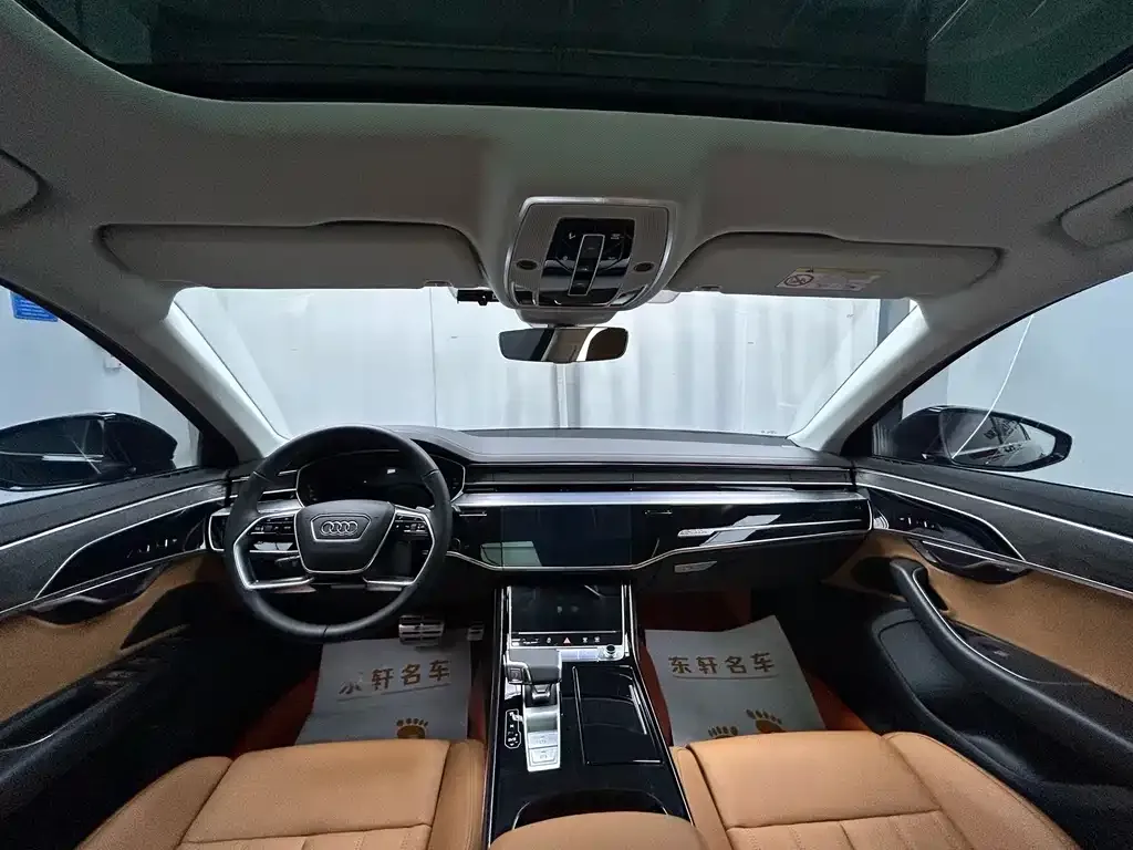 Audi A8 — фото 3