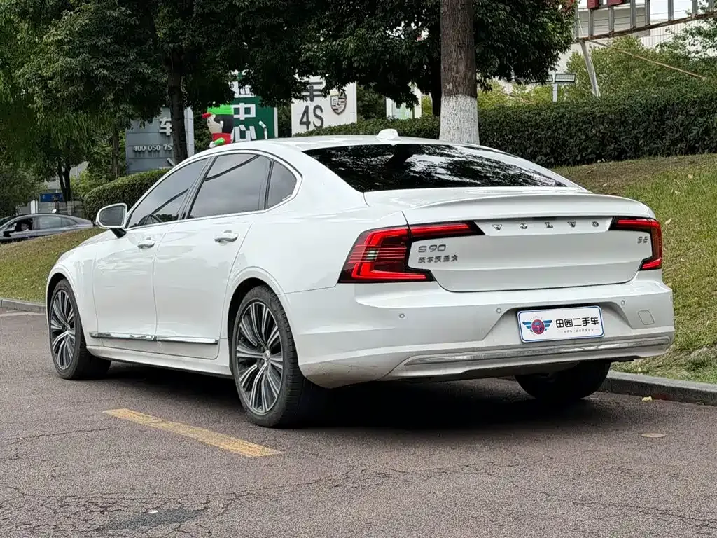 Volvo S90 — фото 5