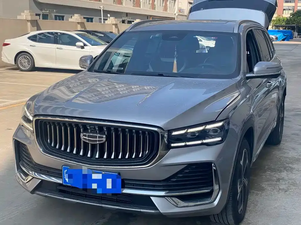 Geely Xingyue L — фото 1