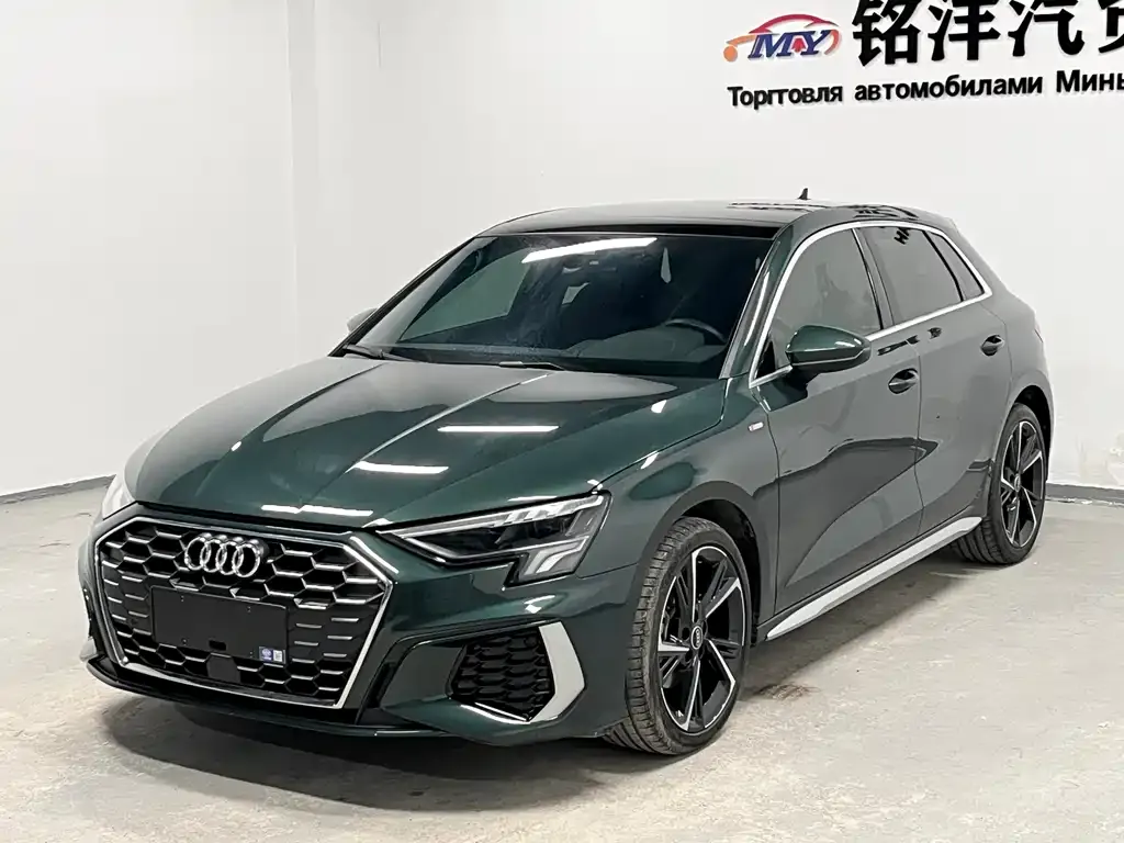 Audi A3 — фото 1