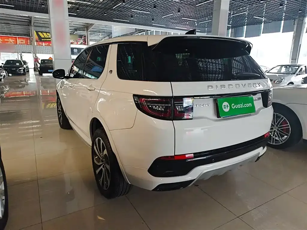 Land Rover Discovery Sport — фото 8