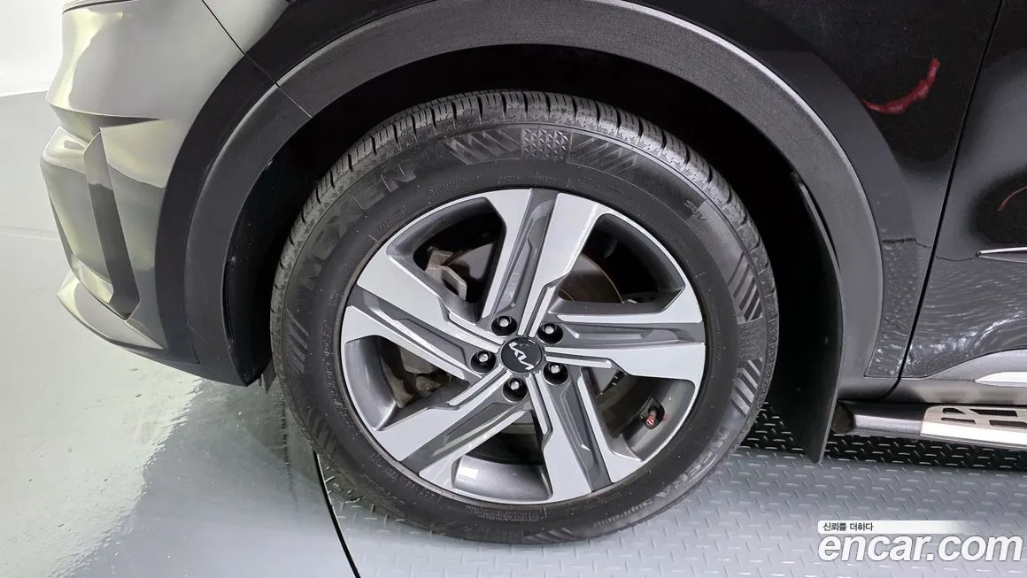 Kia Sorento — фото 6