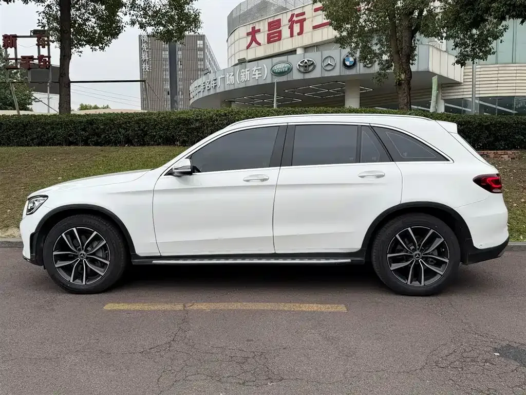 Mercedes-Benz GLC — фото 4