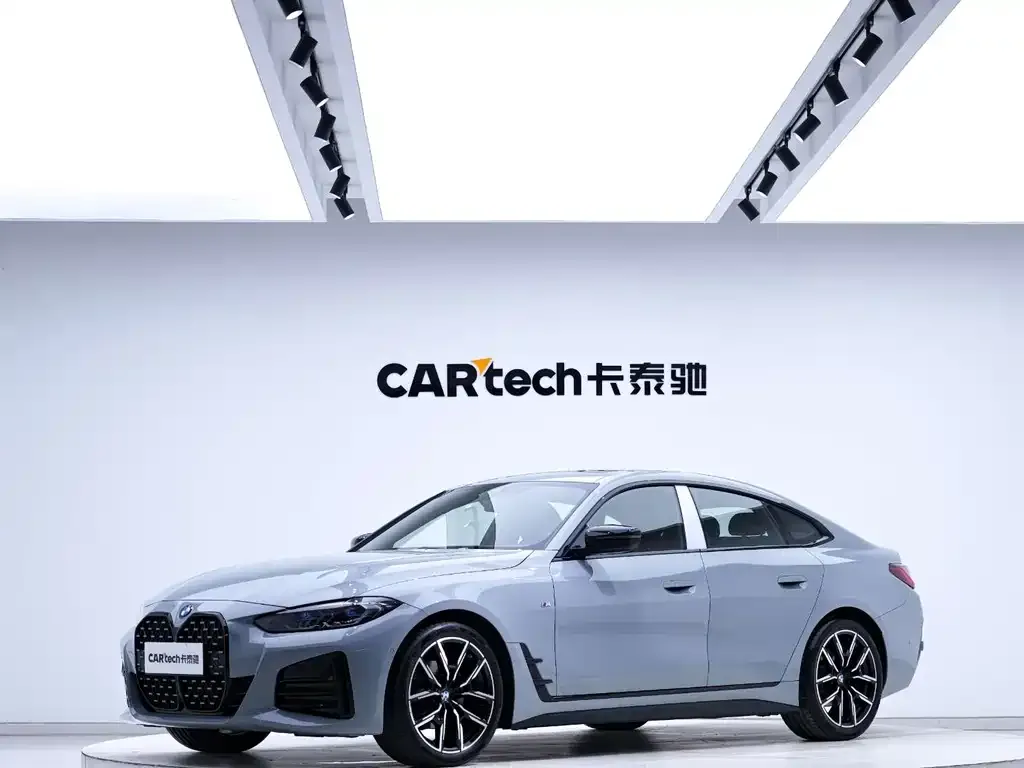 BMW 4 Series — фото 1