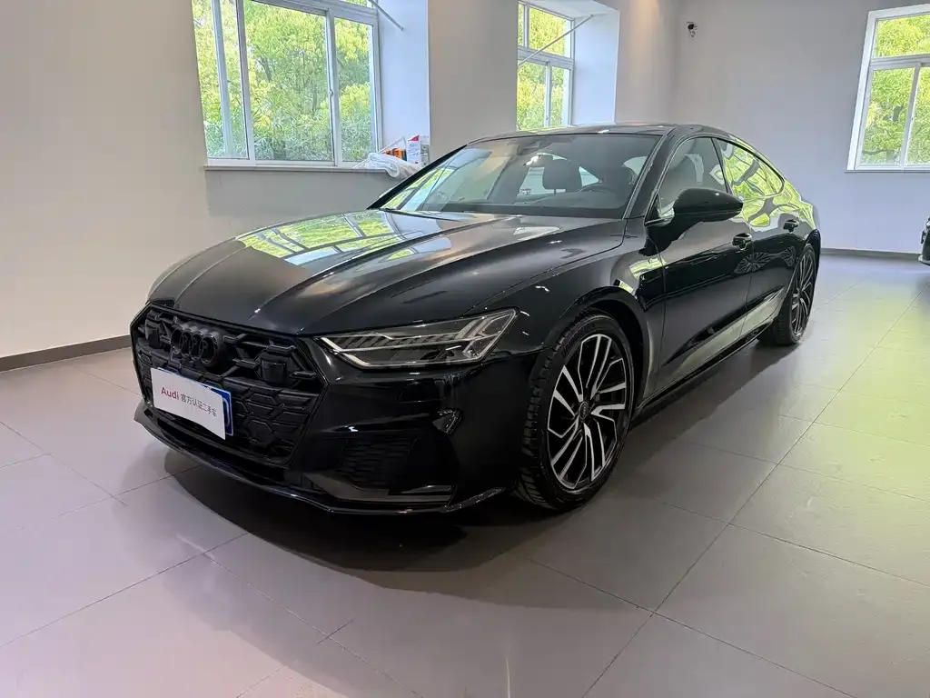 Audi A7 — фото 1