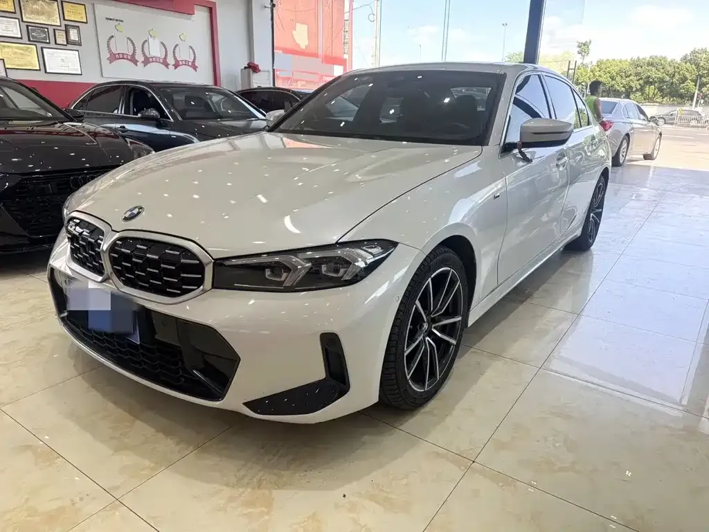 BMW 3 Series — фото 1