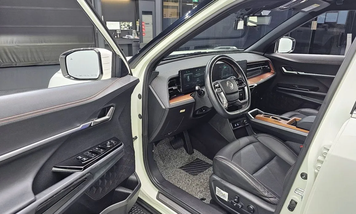 KG Mobility (Ssangyong) Torres — фото 10