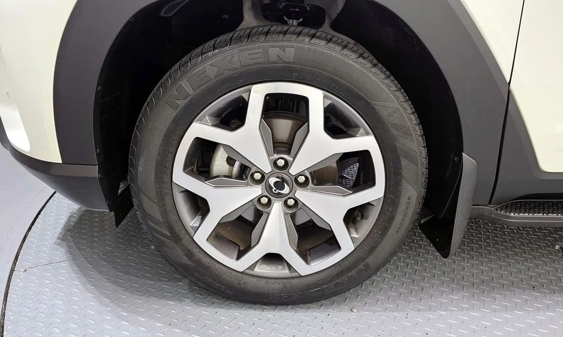 KG Mobility (Ssangyong) Torres — фото 3