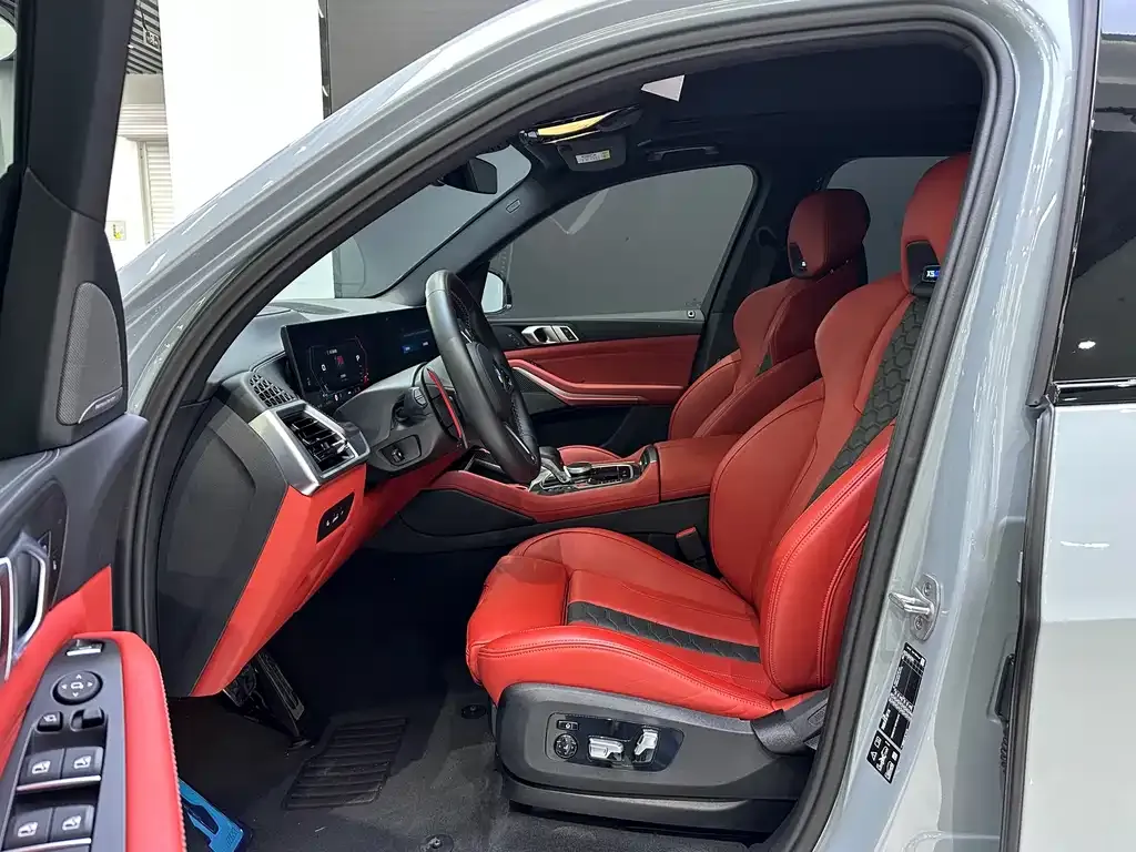 BMW X5 M 2025 из CN, фото 9