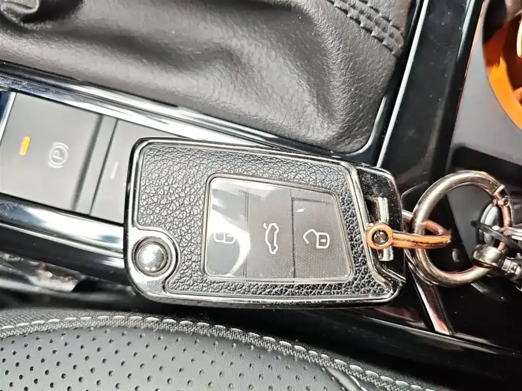 Volkswagen Passat — фото 8