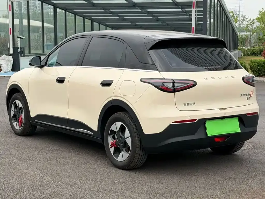 Geely Starburst — фото 9