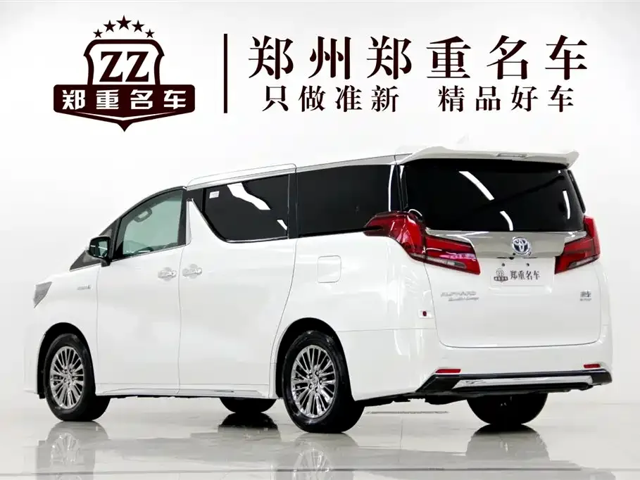 Toyota Alphard — фото 3