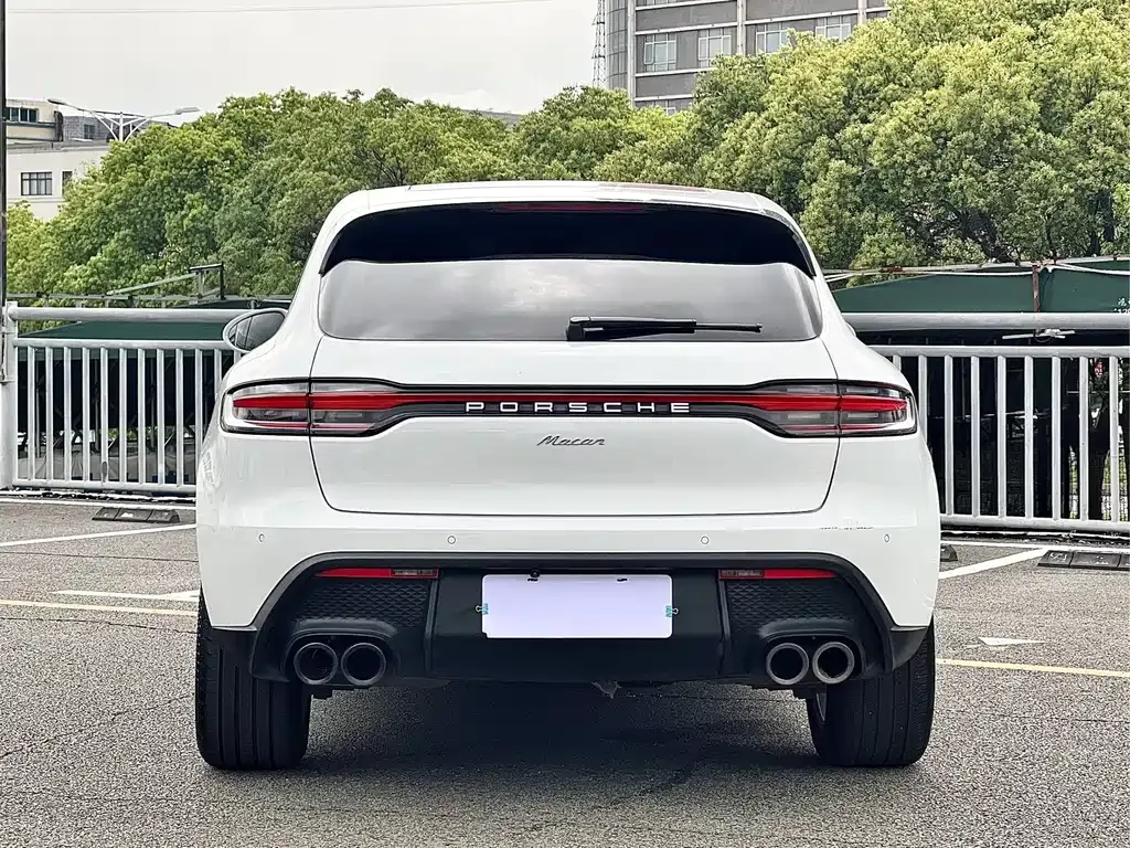 Porsche Macan — фото 7