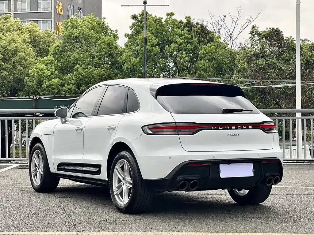 Porsche Macan — фото 8