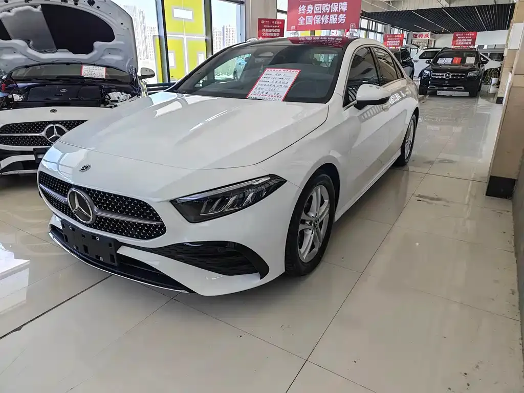 Mercedes-Benz A-Class — фото 1