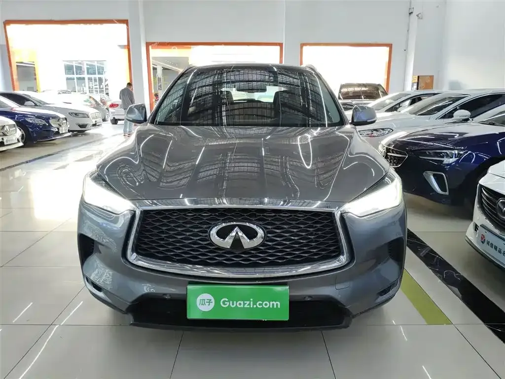 Infiniti QX50 2021 из CN, фото 3