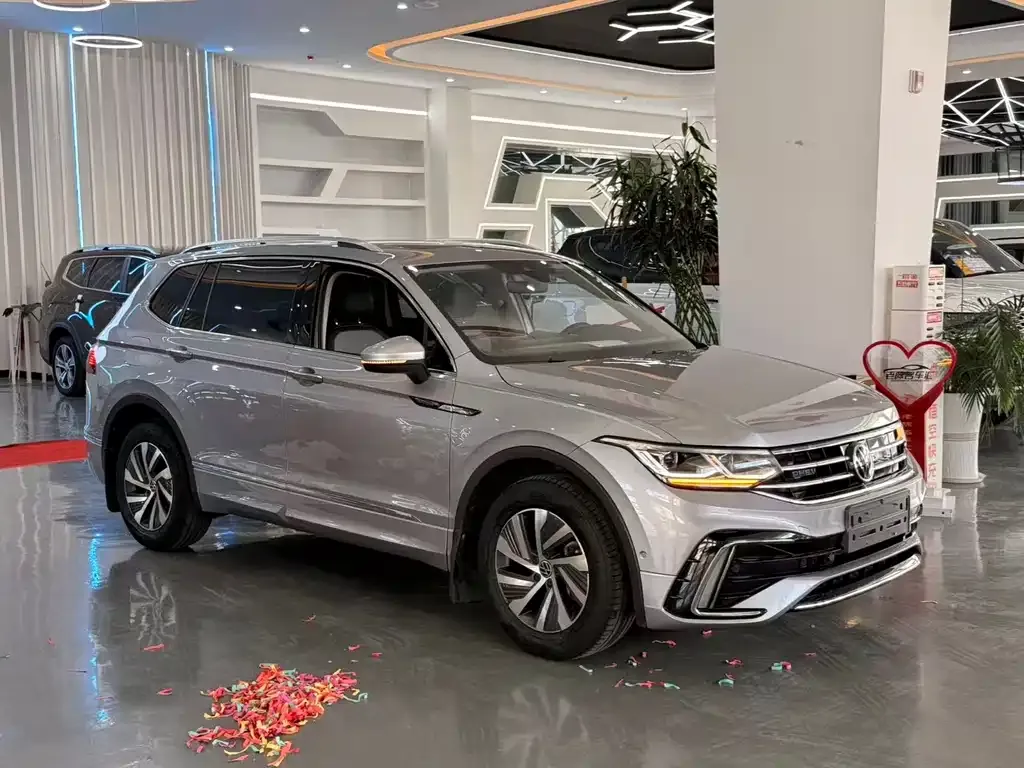Volkswagen 途观L插电混动 — фото 9