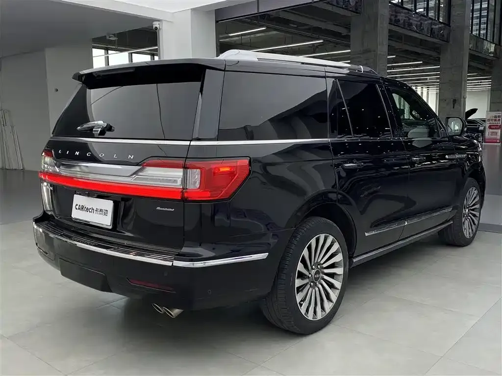 Lincoln Navigator 2021 из CN, фото 7