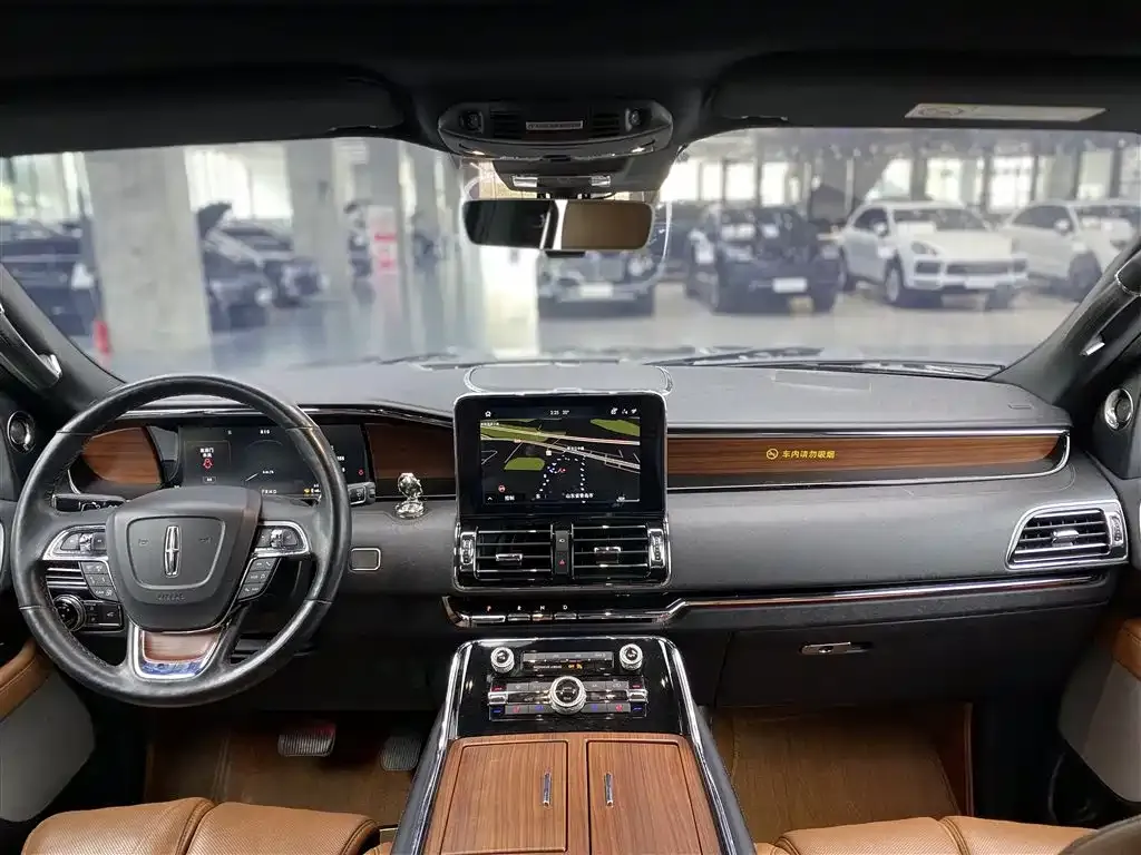 Lincoln Navigator 2021 из CN, фото 10