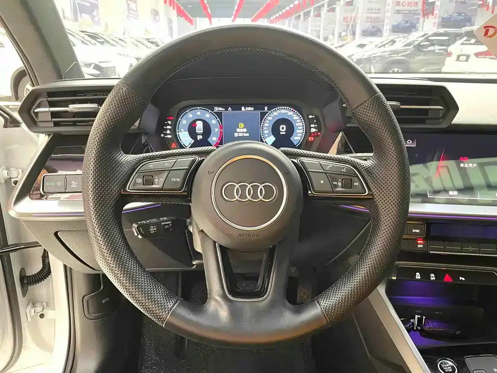 Audi A3 — фото 8