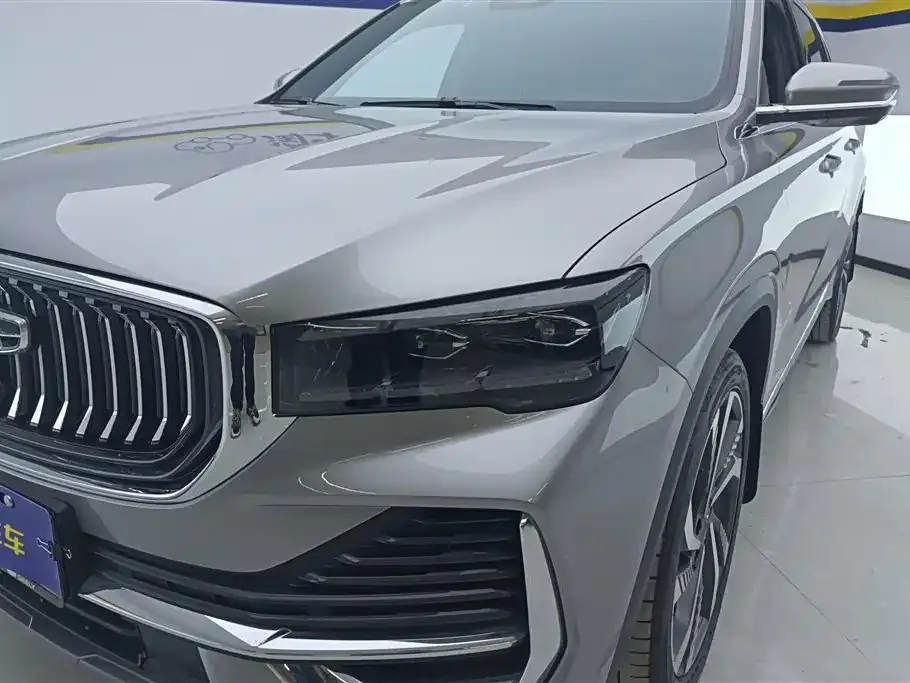 Geely Xingyue L — фото 10