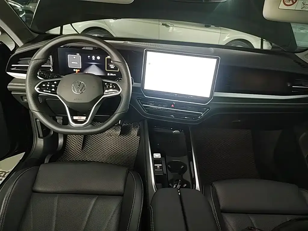 Volkswagen Passat — фото 5
