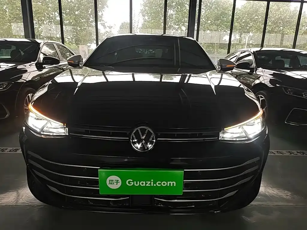 Volkswagen Passat — фото 4