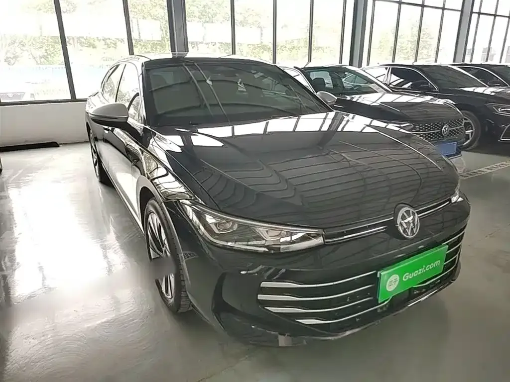 Volkswagen Passat — фото 6