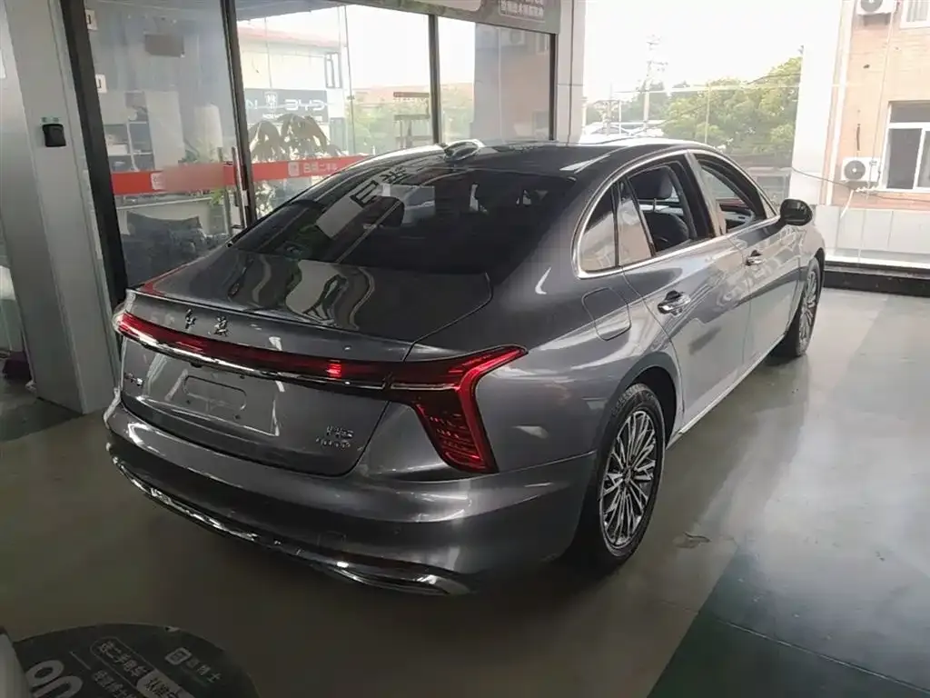 Hongqi H5 — фото 3