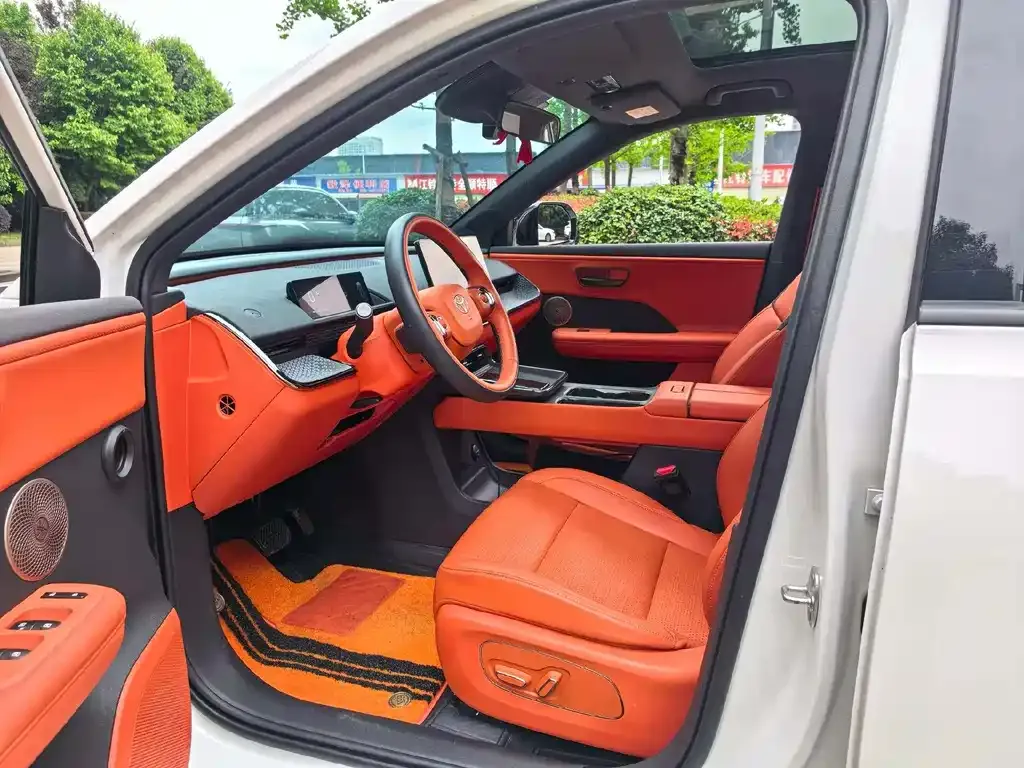 Toyota Platinum 3X 2025 из CN, фото 7