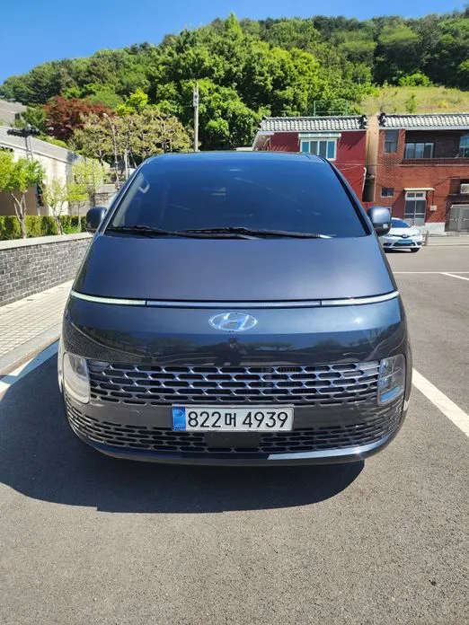 Hyundai Staria — фото 1