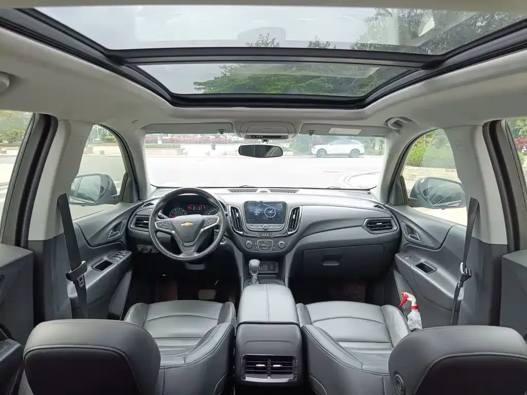 Chevrolet Equinox 2021 из CN, фото 8