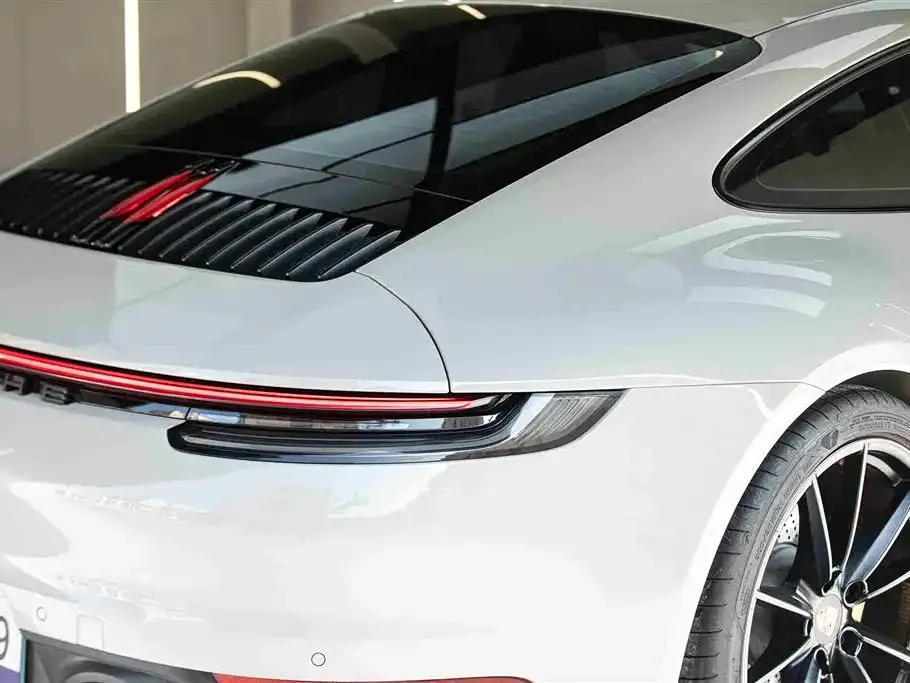 Porsche 911 — фото 10
