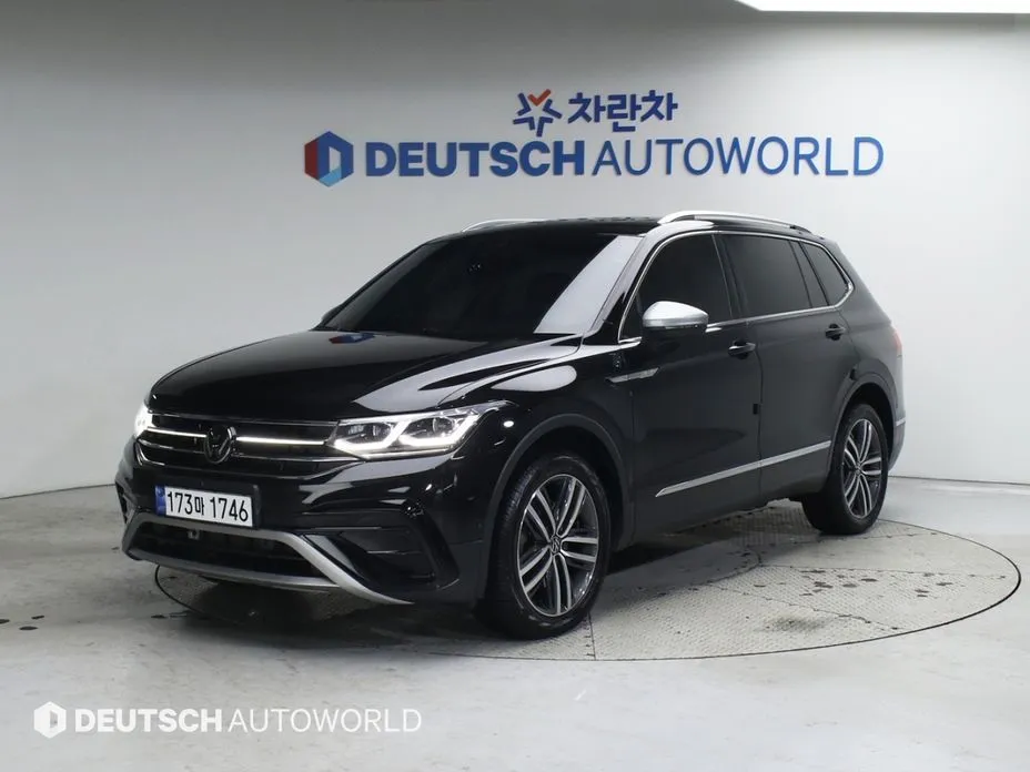Volkswagen Tiguan — фото 1