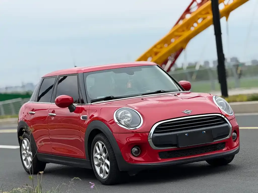 MINI Cooper (3-door) 2021 из CN, фото 2