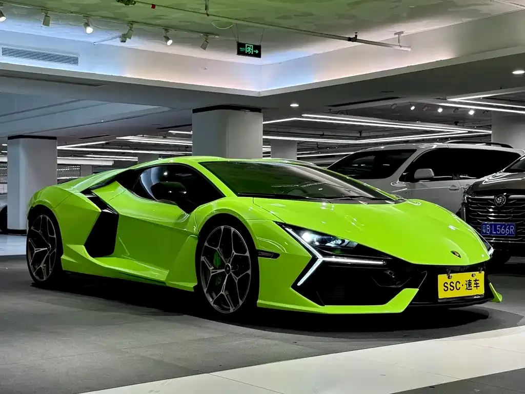 Lamborghini Revuelto 2025 из CN, фото 9