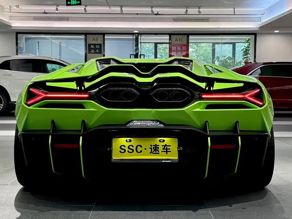 Lamborghini Revuelto 2025 из CN, фото 2