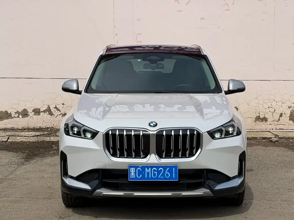 BMW X1 — фото 5