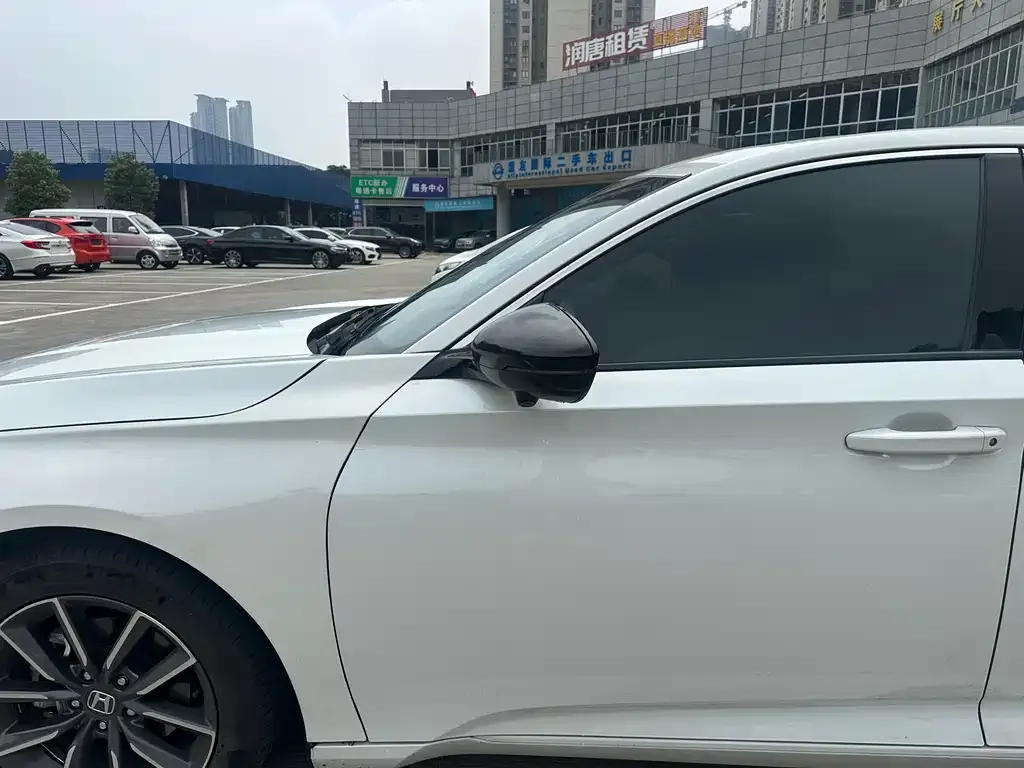 Honda Inspire 2023 из CN, фото 3