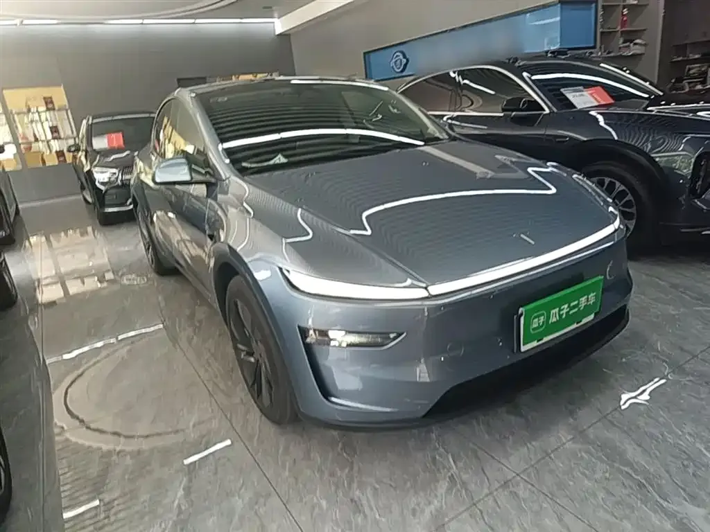 Tesla Model Y — фото 7
