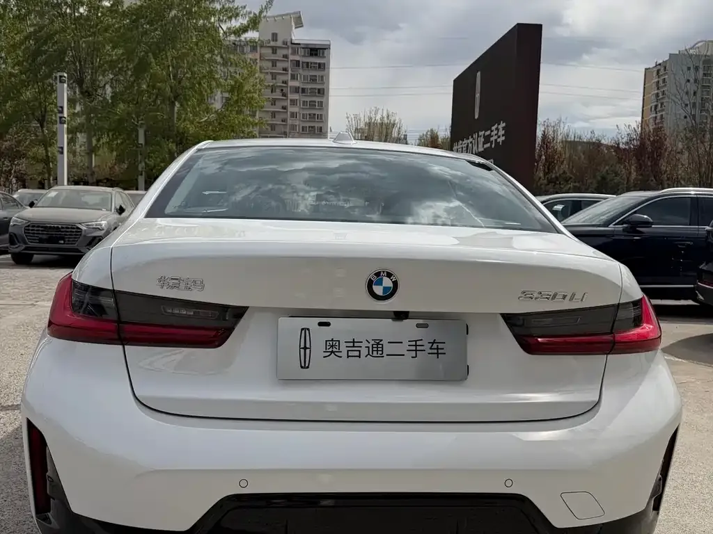 BMW 3 Series — фото 10