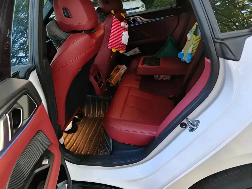BMW i4 2023 из CN, фото 9