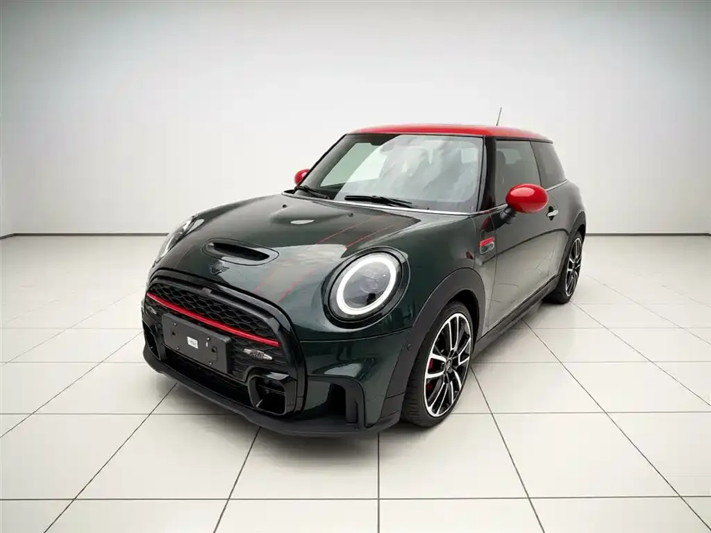 MINI JCW (John Cooper Works) — фото 1