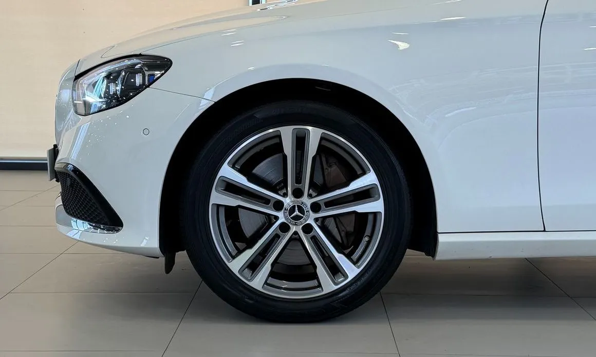 Mercedes-Benz E-Class 2022 из KR, фото 7